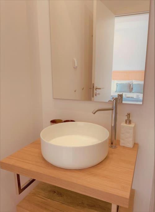 Cozy Apartment With Private Courtyard Barcarena Dış mekan fotoğraf